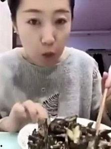 吃瓜面的视频的主播有哪些,揭秘热门主播背后的故事