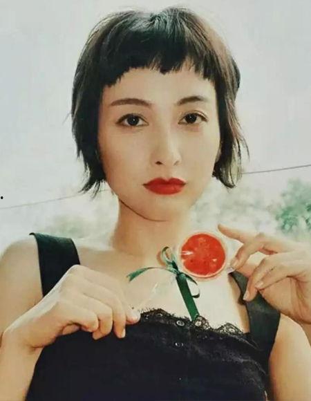 艺兴夏日吃瓜大片视频,艺兴吃瓜大片幕后揭秘