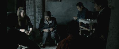 一家人吃土瓜好吗视频播放,一家人的快乐食光